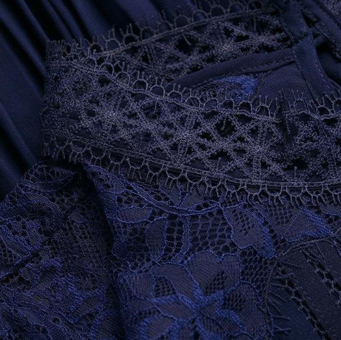 Robe Bleu Marine Dentelle