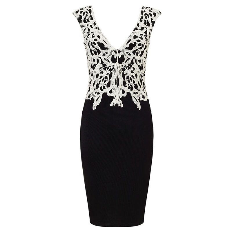 Robe Dentelle Noire et Blanche