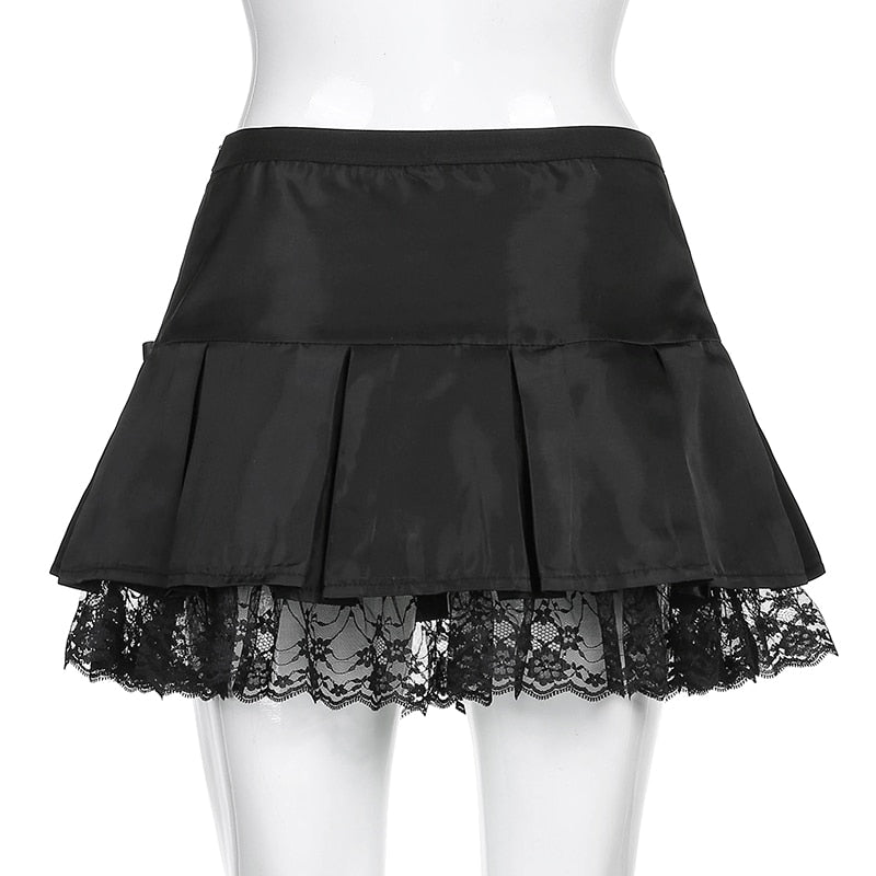 Jupe gothique longue DARK IN LOVE en dentelle et satin Jupe gothique longue DARK IN LOVE en dentelle et satin